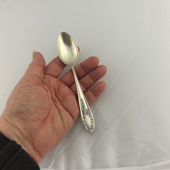 Vintage Watson Company Sterling Silver Monogram M 5 O'clock Teaspoon Spoon - Picture 8 of 8